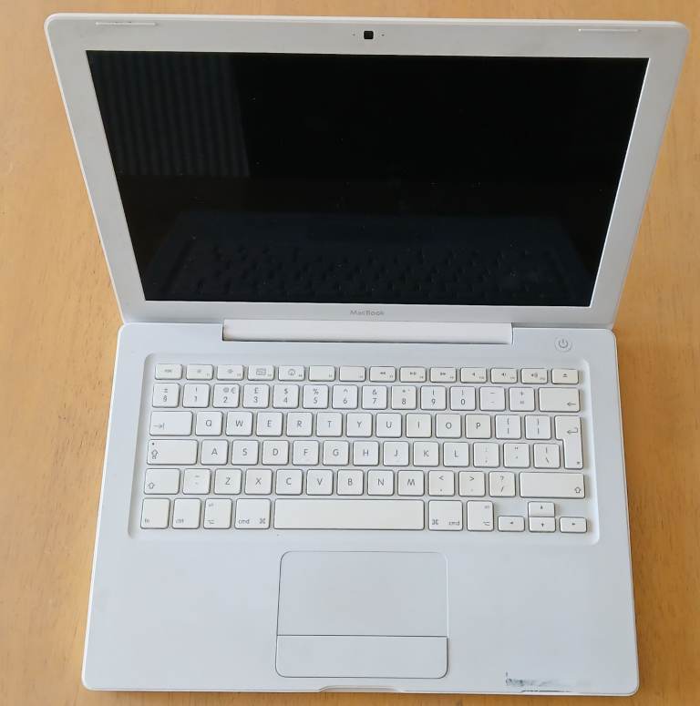 Apple MacBook for spares/repair
