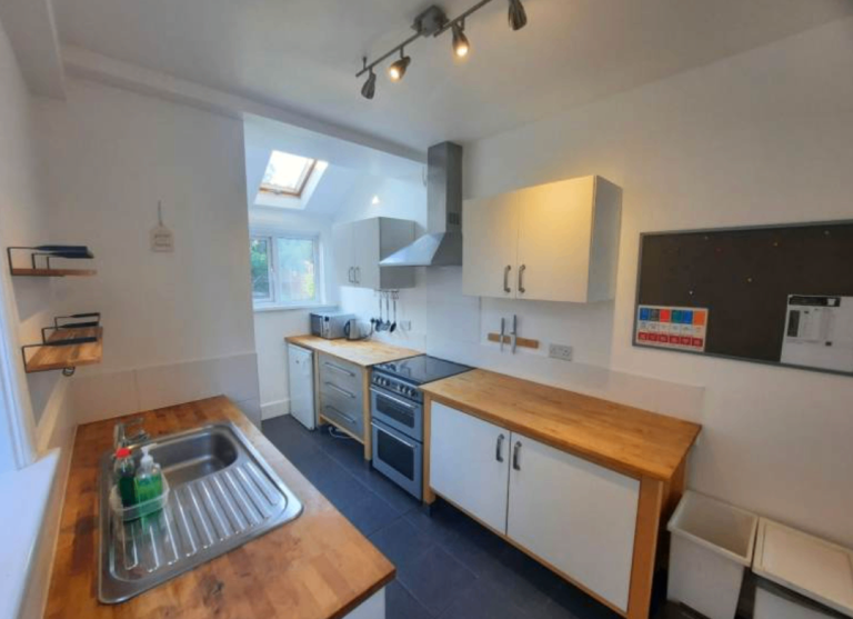 4-Bedroom House | Renovated | Fitted Kitchen | Parking | Stourvale Road, Bournemouth, Dorset - BH6
