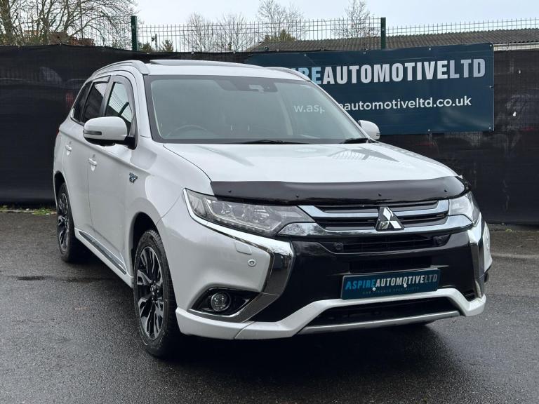 2017 Mitsubishi Outlander 2.0h 12kWh 5hs CVT 4WD Euro 6 (s/s) 5dr ESTATE Petrol/Electric Hybrid A...