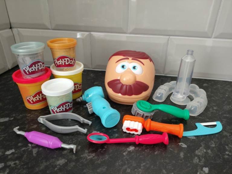 Play-Doh Drill 'n Fill Dentist Toy. By Hasbro - No Box