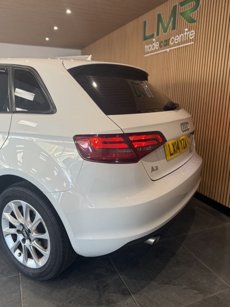 AUDI A3 1.6 TDI SE 2014