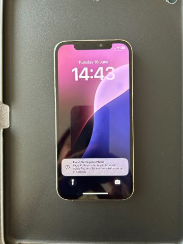 Apple iPhone 12 Pro – Silver 128GB | in Luton, Bedfordshire | Gumtree