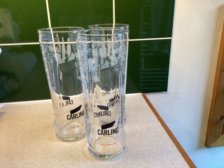 Set of 3 Carling Pint Glasses – Good Condition