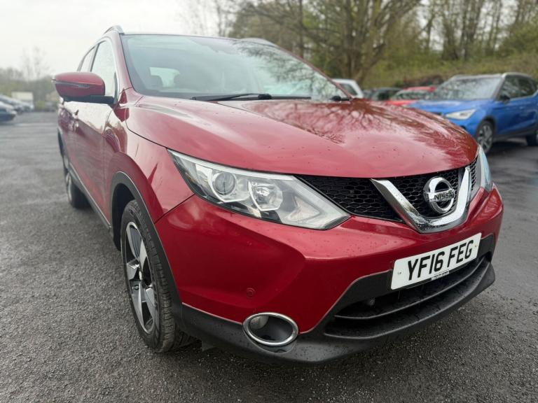 2016 Nissan Qashqai 1.2 DiG-T N-Connecta 5dr HATCHBACK Petrol Manual