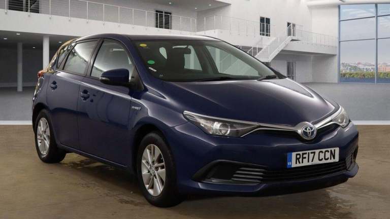 2017 Toyota Auris 1.8 VVT-h Active Hatchback 5dr Petrol Hybrid CVT Euro 6 (s/s) (136 ps) HATCHBAC...