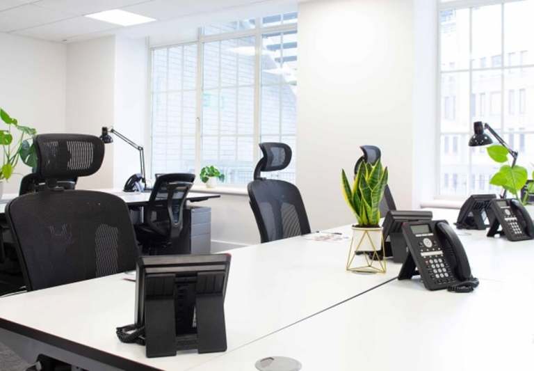 Private Offices to Rent For 3 to 60 Desks in Liverpool Street EC2M - Modern Building