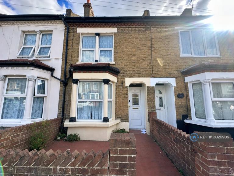 3 bedroom house in Northwood Road, London, CR7 (3 bed) (#3026909)