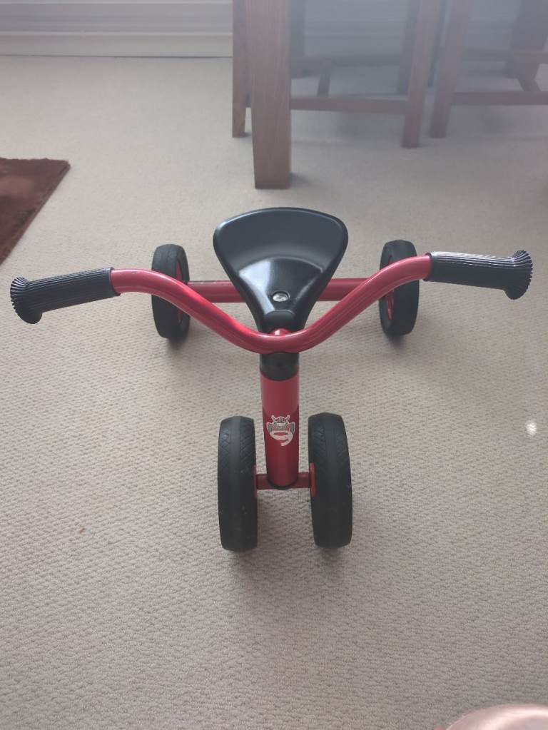 Tricycle Évolutif QPlay Prime 3 En 1 – Dès 10 Mois, Siège Pivotant, Dossier Inclinable, Poignée Télescopique