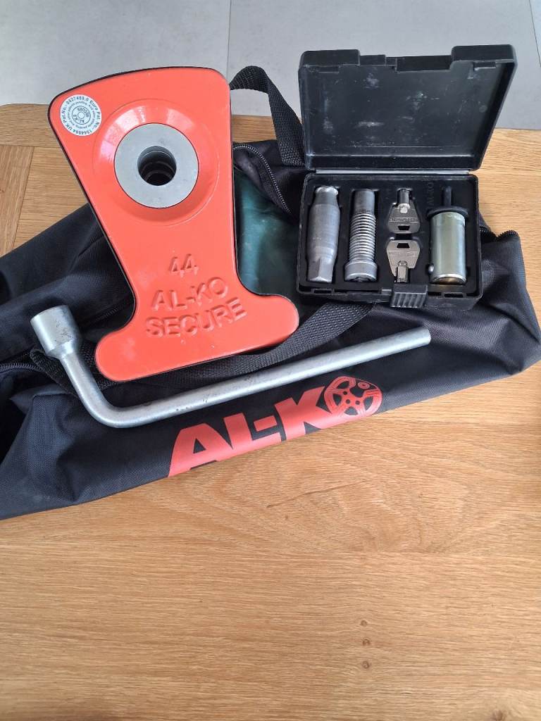 Alco 44 Swift pcaravan wheel lock 
