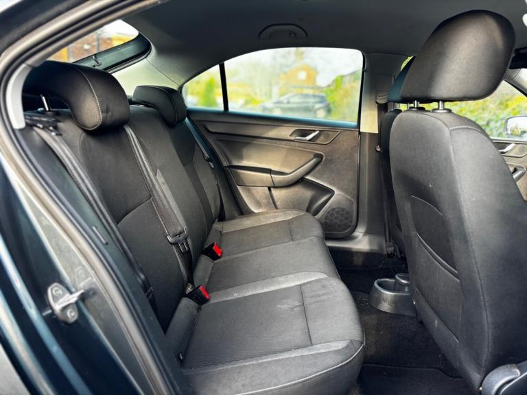 2014 Skoda Rapid 1.6 TDI CR 90 SE 5dr DSG HATCHBACK Diesel Automatic