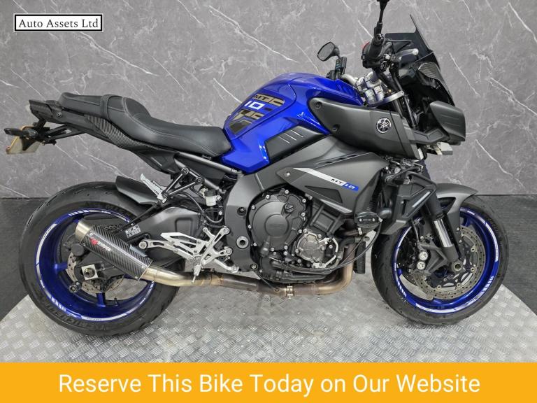 2016 Yamaha MT-10 1000 Hyper-naked Petrol Manual Euro 4 (160 ps) Naked Petrol Manual