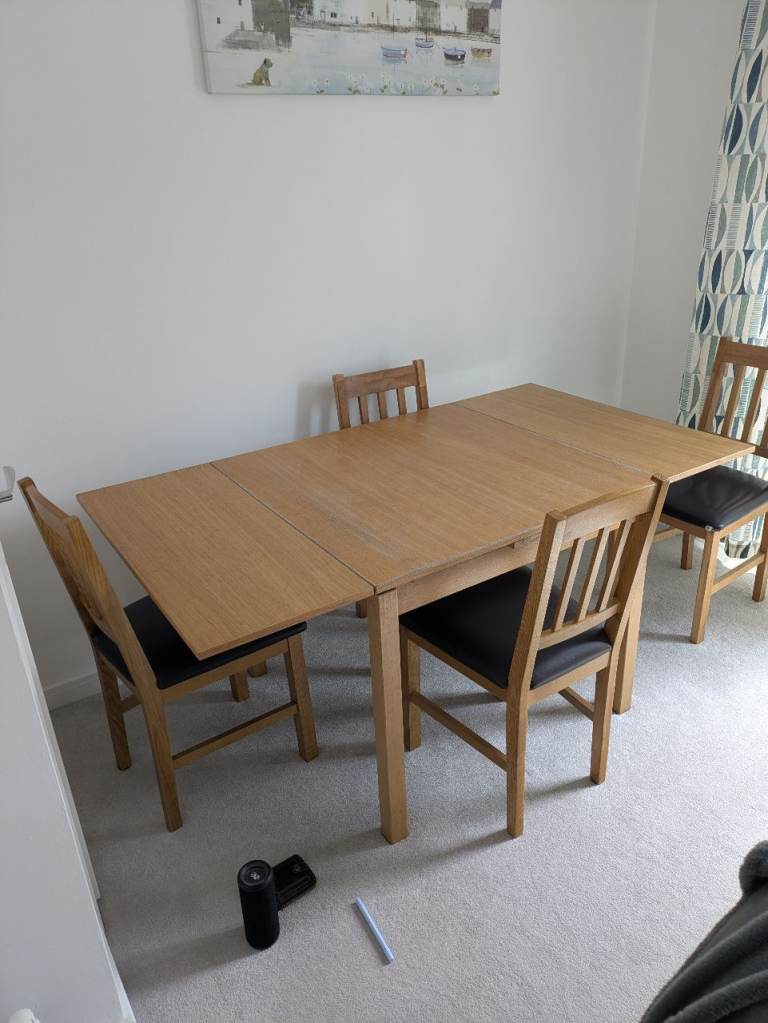 BEECH EXTENDING DINING TABLE 