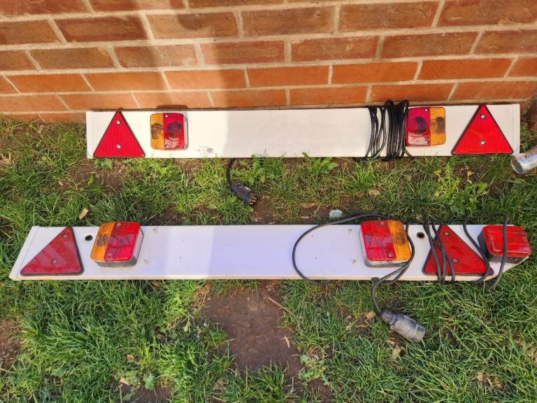 2 x trailer board lights 
