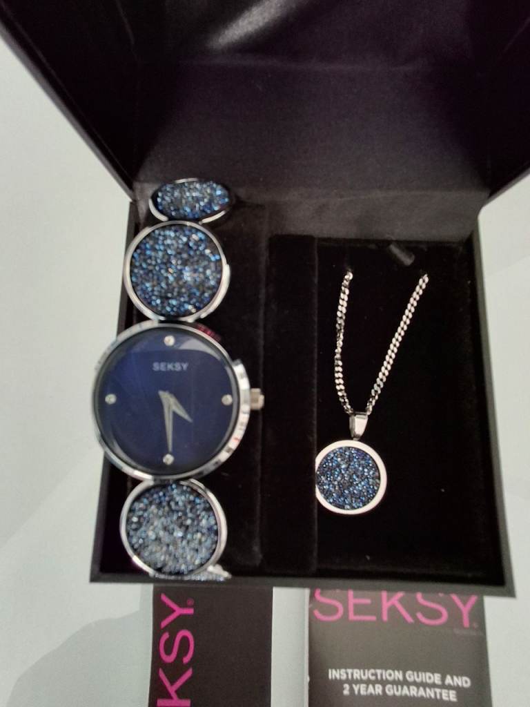 Ladies Seksy Watch + Necklace