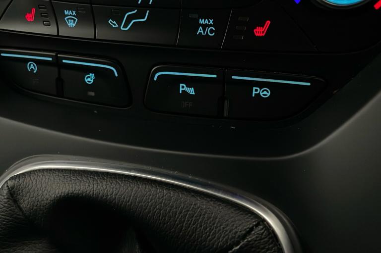  Ford Kuga 2.0 Tdci Ecoblue St Line Edition Suv 5dr Diesel Manual Awd Euro 6