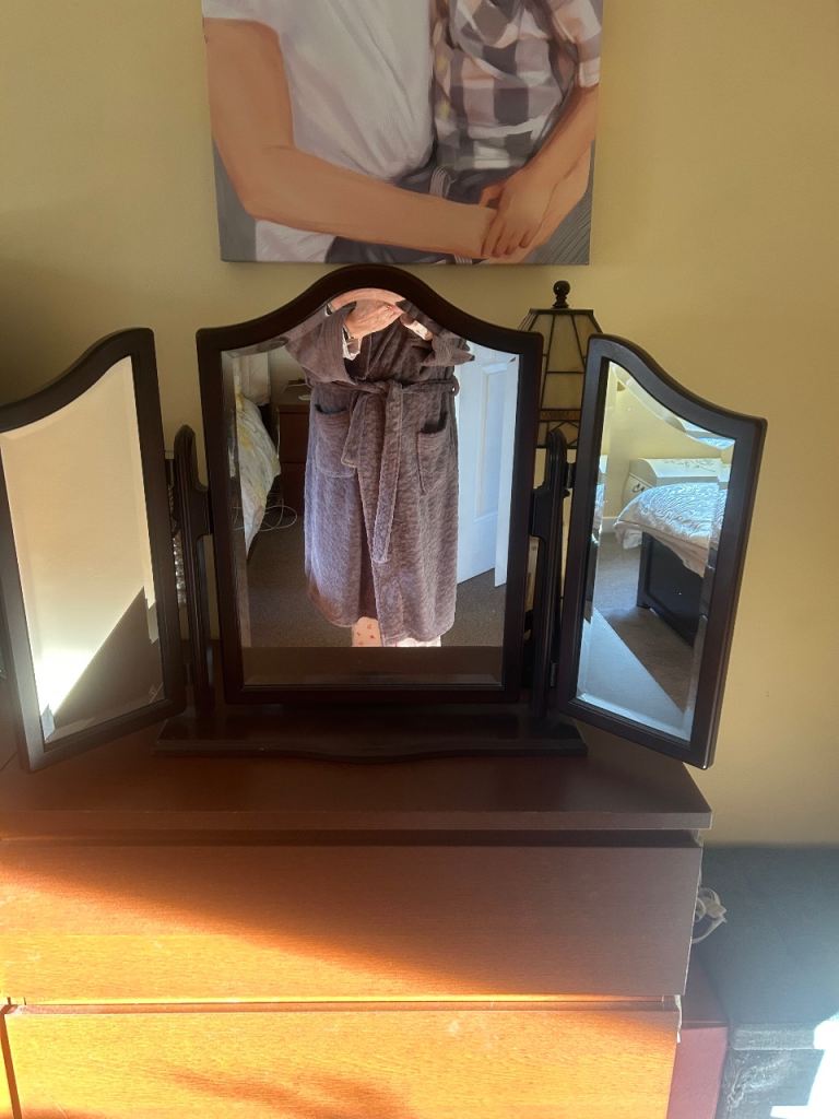 Dressing table mirror 