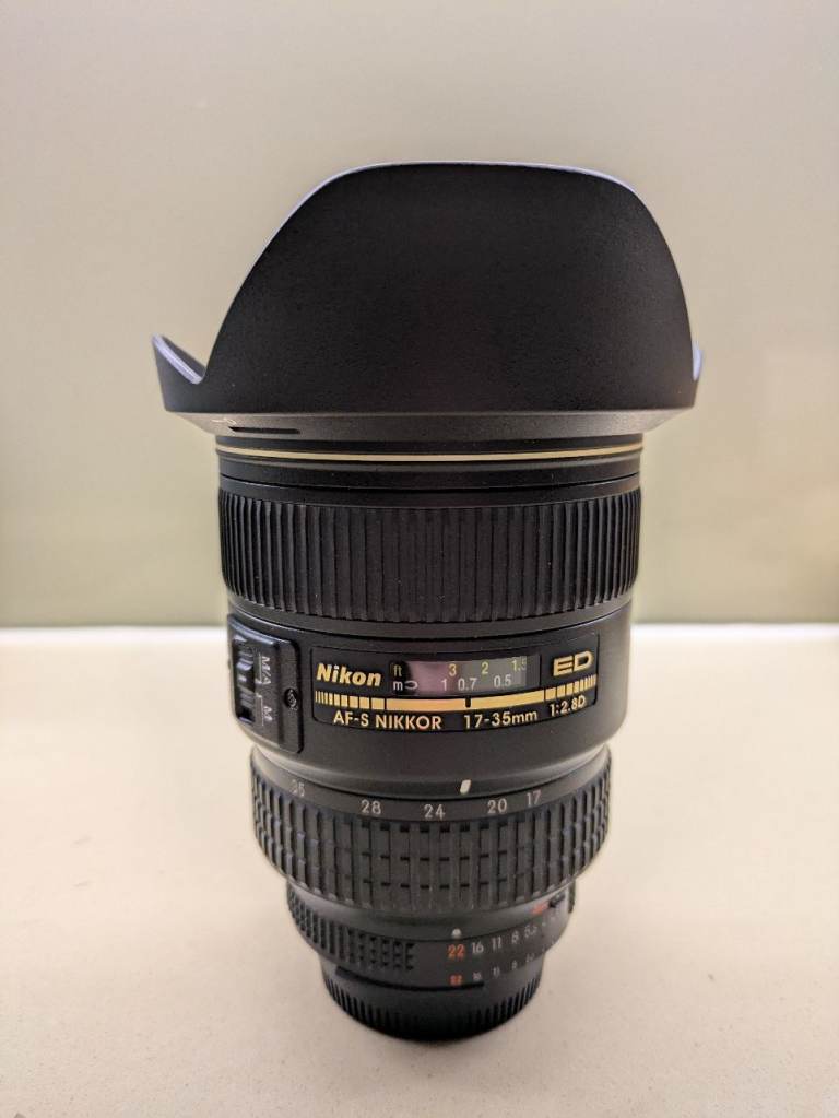 Nikon AF-S 17-35mm F2.8 D Autofocus Zoom Lens for DSLR's excellent condition