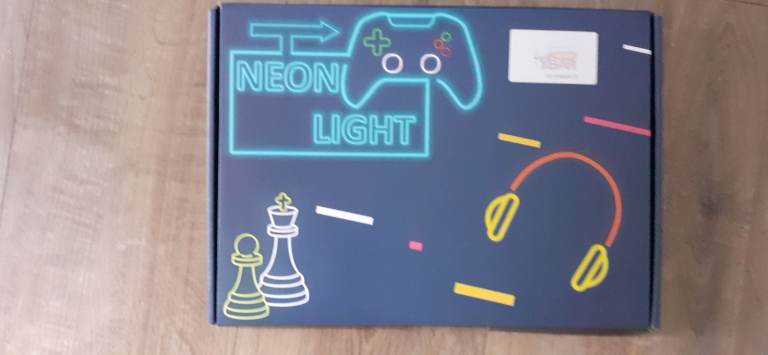  Neon Light 