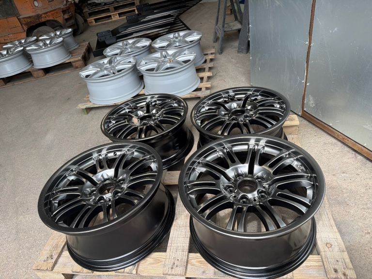 BMW M3 E46 GENUINE 67M STAGGERED SHADOW CHROME ALLOY WHEELS. E90-E93. EXCELLENT