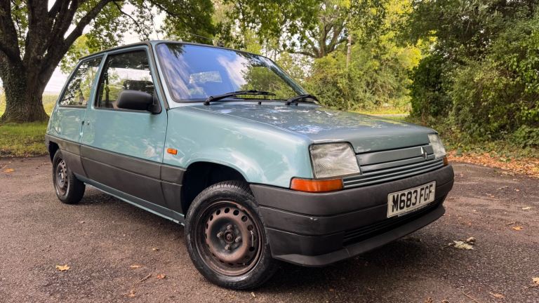 Renault, 5, Hatchback, 1995, Manual, 1390 (cc), 3 doors