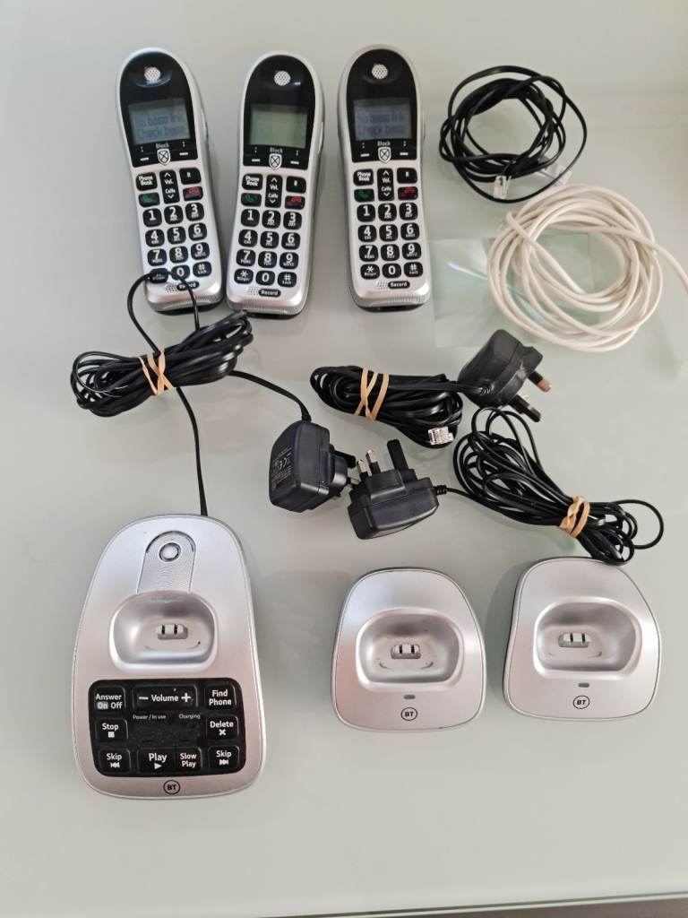 BT 4600 big button trio