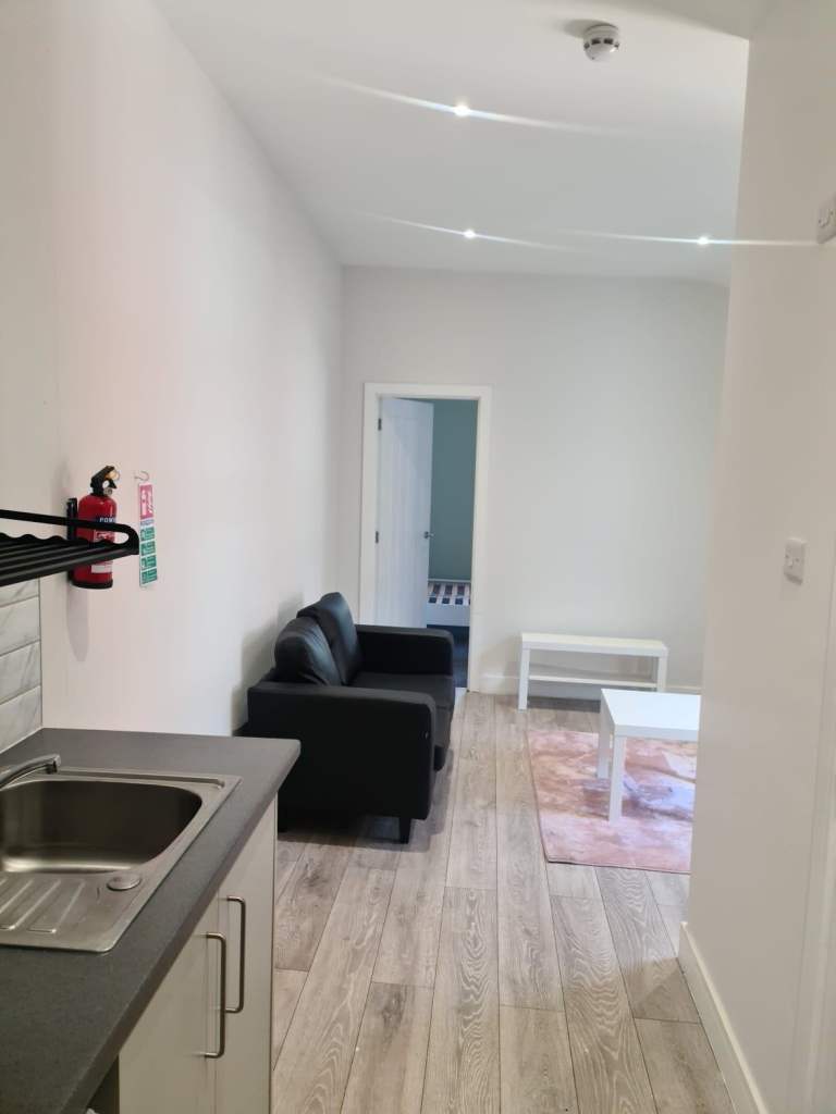 Good 1 Bed Flat to Rent in CV2 Walsgrave Road -  18mins walk to Cov City Centre / Train Station