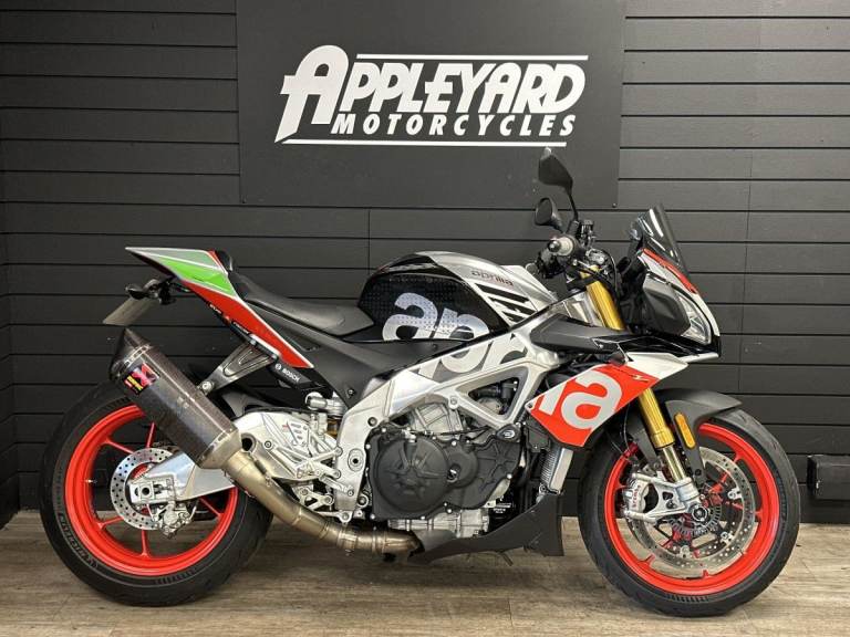 Aprilia Tuono