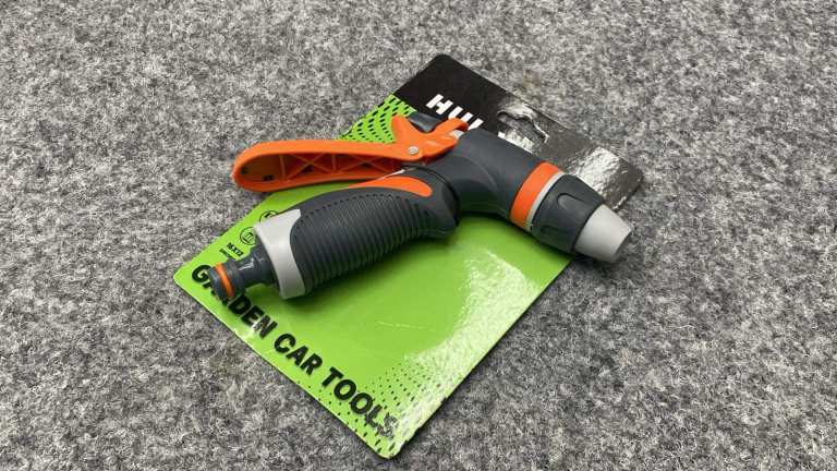 Heavy Duty Garden Hose Spray Gun | Adjustable Water Spray Nozzle | Garden & Car Wash Tool