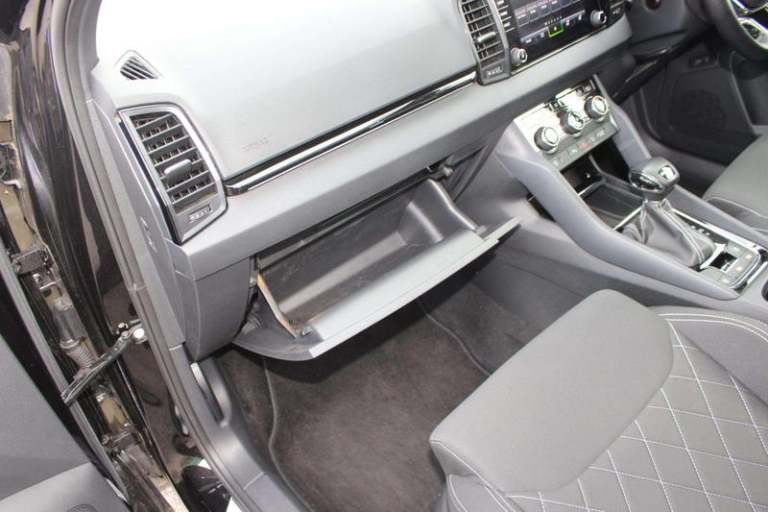 2023 Skoda Karoq 1.5 TSI Sportline 5dr DSG Automatic SUV Petrol Automatic