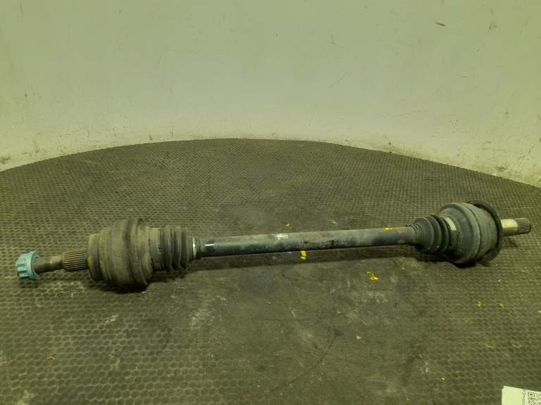 Mercedes Vito Driveshaft O/S 2014-2026 2.0l 9 [Mvr:Speed] Automatic Rh A4473506