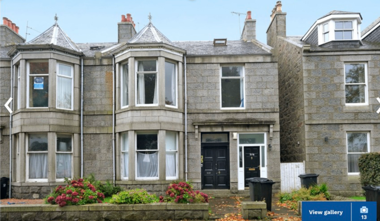 Flat across the road from U Aberdeen!