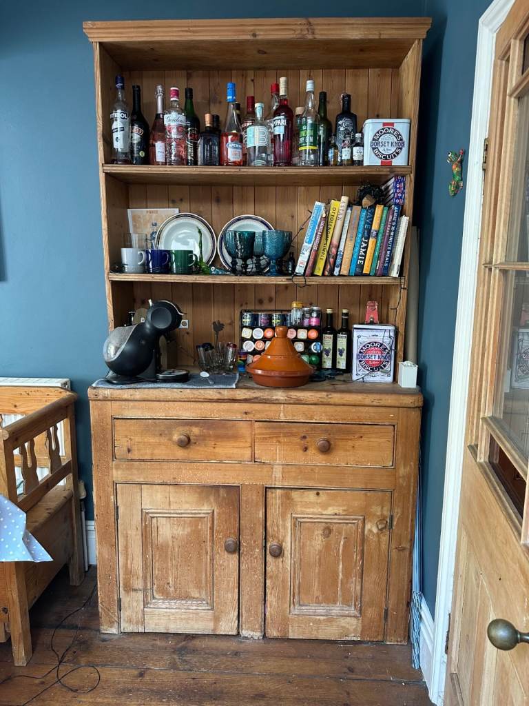 Vintage Solid Pine Welsh Dresser – Plenty of Storage