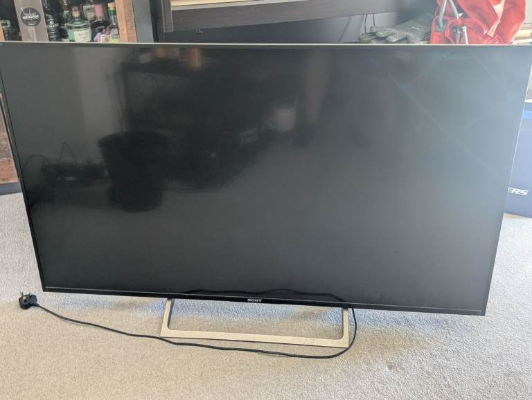 Sony KD-55XE8596 55-inch Smart 4K HDR LED TV with Remote (TV not working)