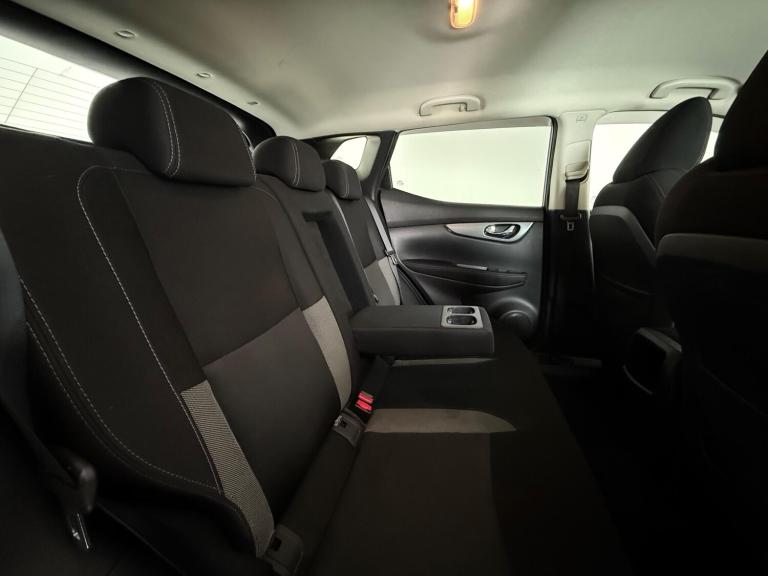 2017 Nissan Qashqai 1.5 dCi N-Connecta 5dr HATCHBACK DIESEL Manual