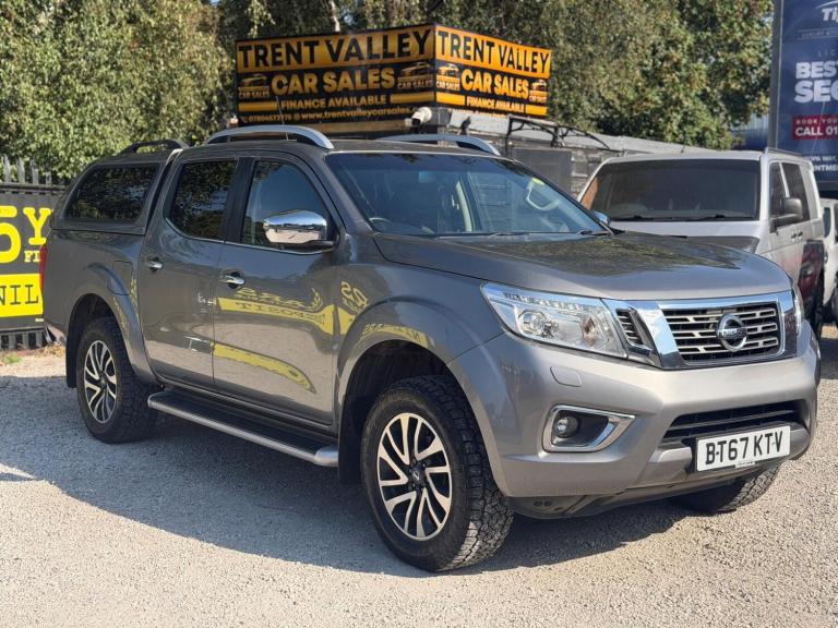 2017 Nissan Navara Double Cab Pick Up Tekna 2.3dCi 190 4WD PICK UP DIESEL Manual