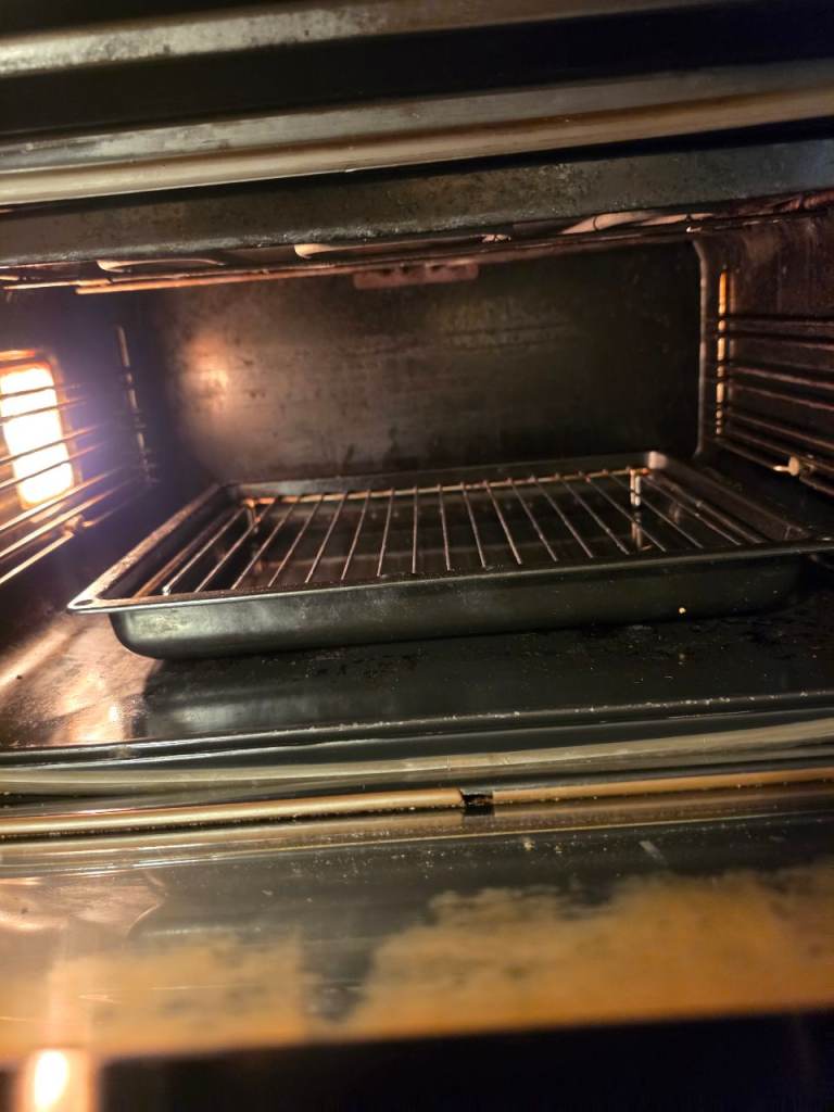 Baumatic Double Oven – Silver, Fair Condition