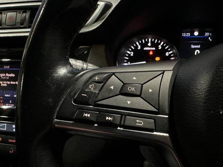 2019 Nissan Qashqai 1.3 DIG-T N-Connecta SUV 5dr Petrol Manual Euro 6 (s/s) (160 ps) HATCHBACK Pe...