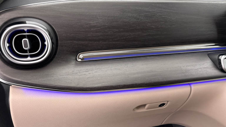 2025 Mercedes-Benz V-Class 2.0 V220d Premium MPV 5dr Diesel G-Tronic+ Euro 6 (s/s) (8 Seat, Extra...