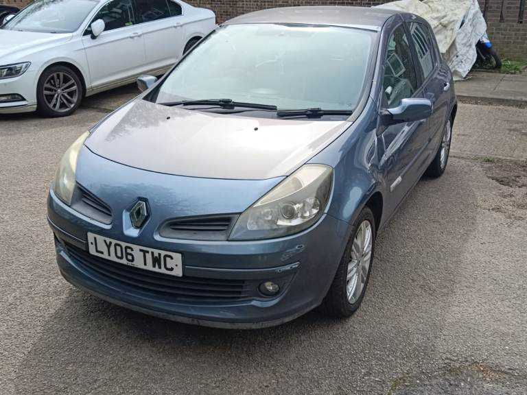 2006 Renault Clio Automatic 1.6L 