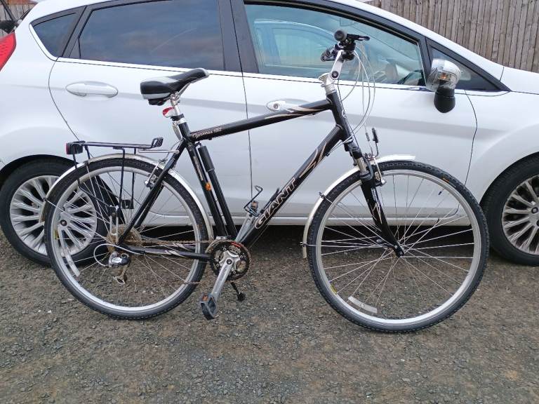 GIANT CYPRESS SX HYBRID GENTS FULL SIZE 28" AWESOME CONDITION ...£120 CASH