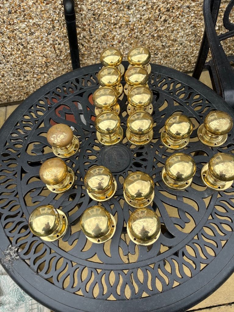 Bun mortice knobs 57/64mm Polished brass internal handles