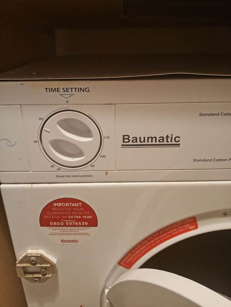clothes dryer 