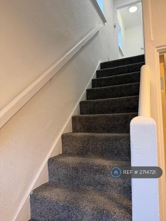 3 bedroom house in Cross Farm Road, Birmingham, B17 (3 bed) (#2714721)