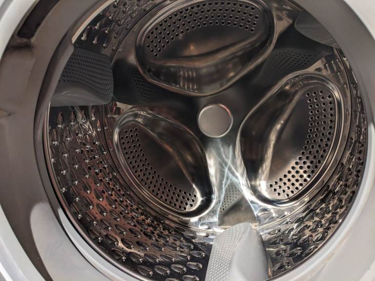 Bosch washing machine WVH28360GB no door