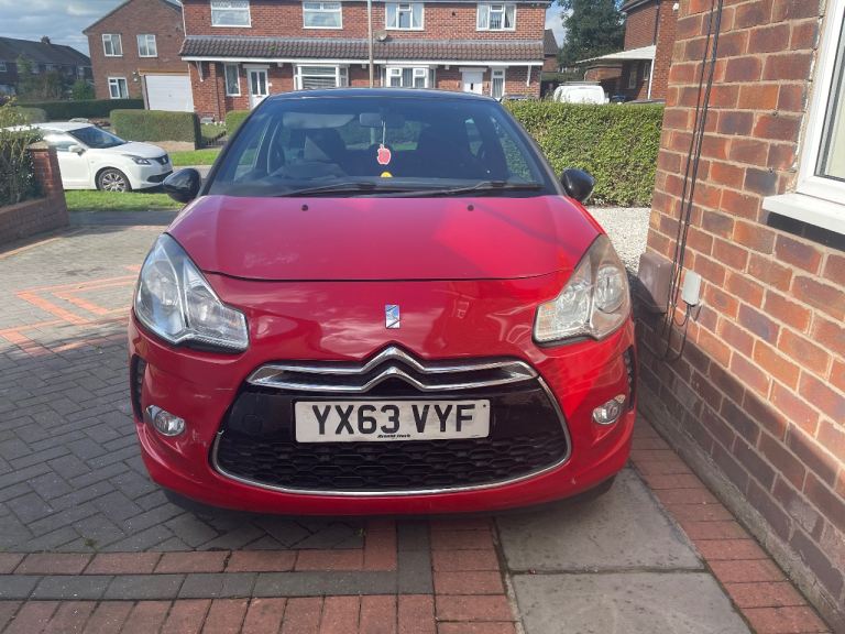 Citroen, DS3, Hatchback, 2013, Manual, 1560 (cc), 3 doors