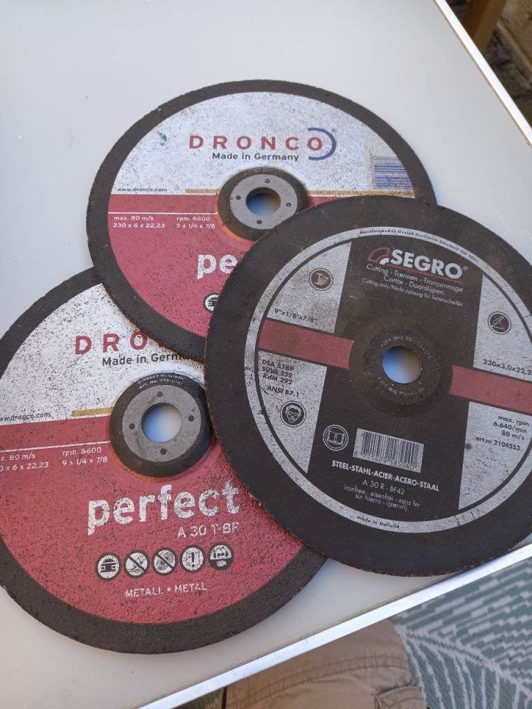 3x metal cutting discs 230mm
