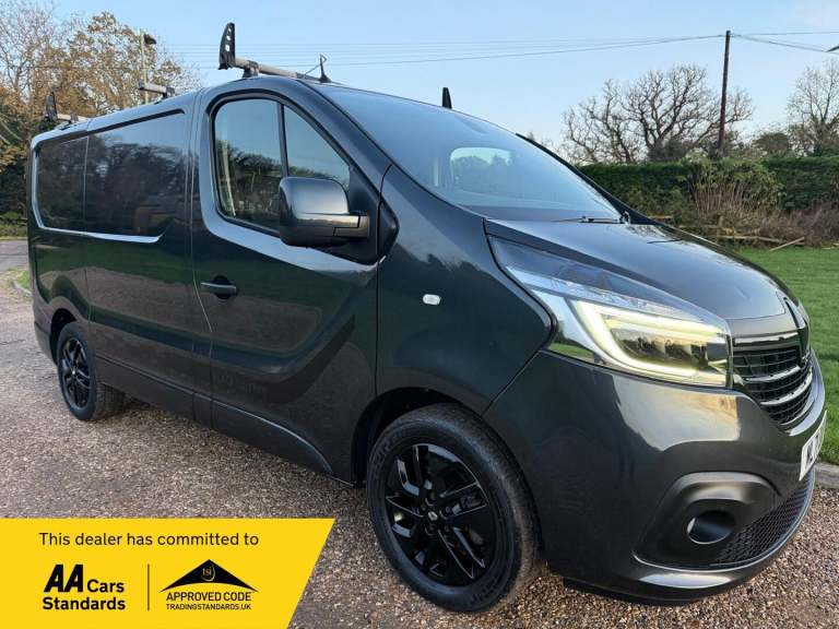 2021 Renault Trafic 2.0 dCi ENERGY 28 Black Edition SWB Standard Roof Euro 6 (s/s) 5dr PANEL VAN ...