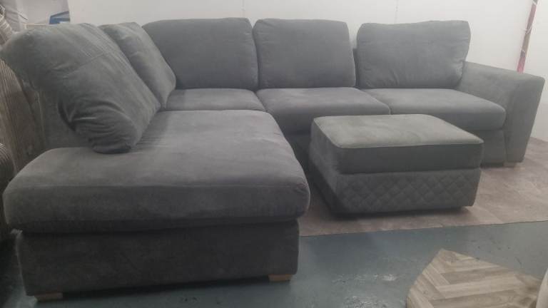 DFS Corner Sofa *Can Deliver* 