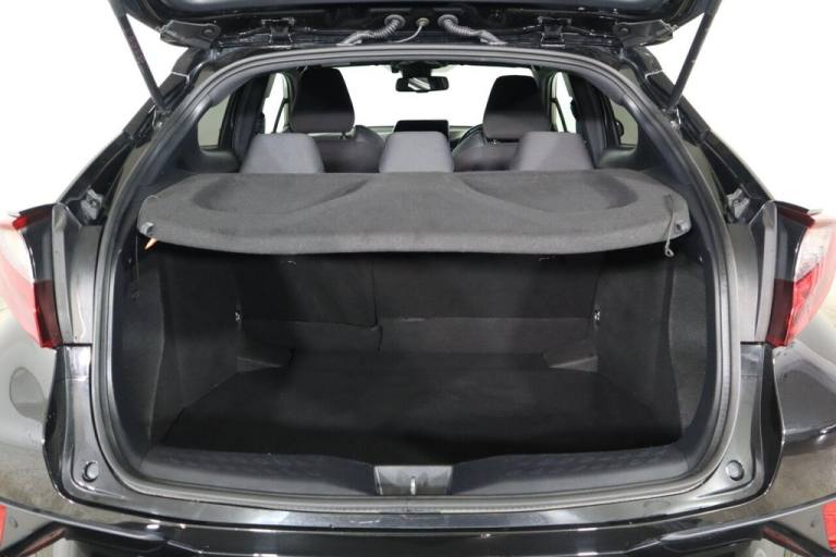 2022 Toyota C-HR 1.8 VVT-h Design CVT Euro 6 (s/s) 5dr HATCHBACK PETROL/ELECTRIC Automatic