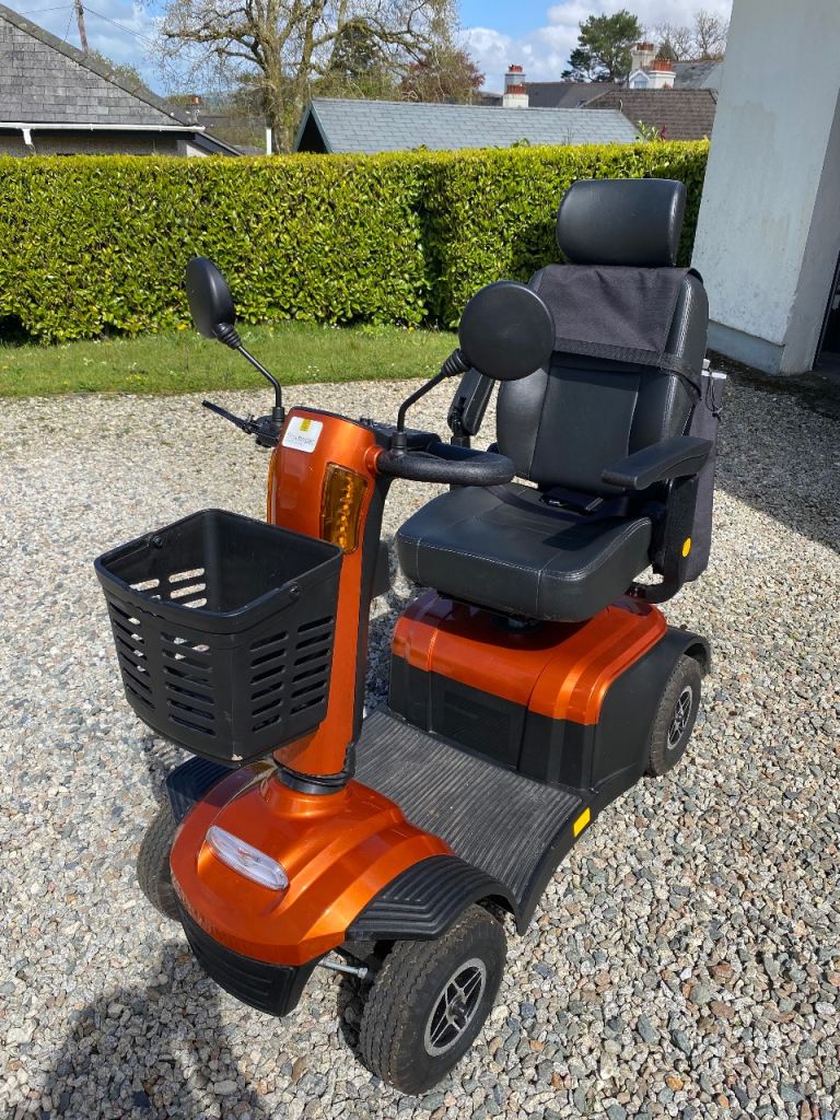 Savvy 8 electric mobility scooter….excellent condition